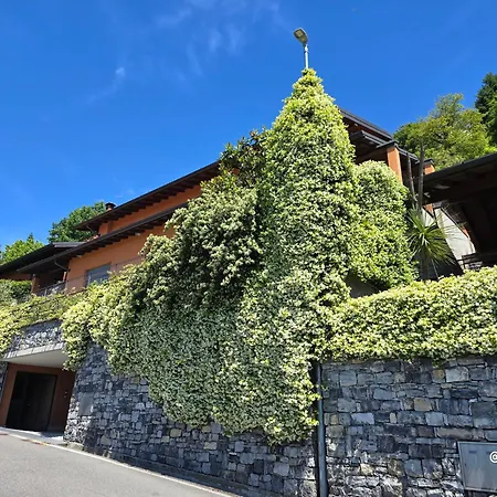 La Buca - - Elegant Apartment, 150 Sq M - Private Covered Parking - Private Terrace - Just 1500 Mt From Downtown Daire Como
